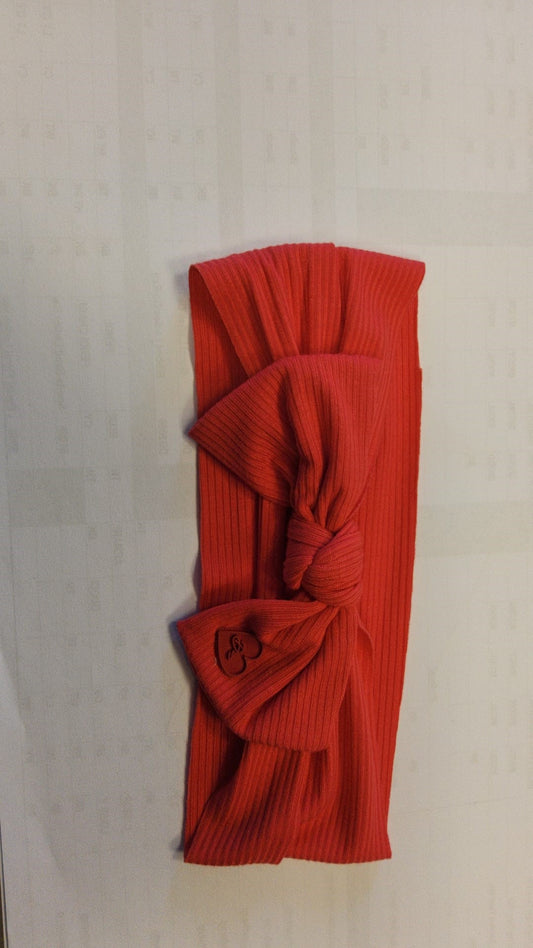 Dacee White Ribbed with Rubber Heart Bow Baby Headband