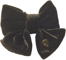 Velvet Logo Small Clip