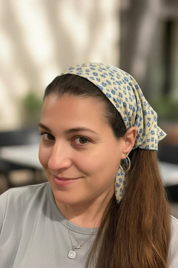 Vivs open back bandana